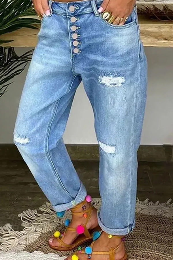 Casual Button Detailed Cut Out Distressed Jeans